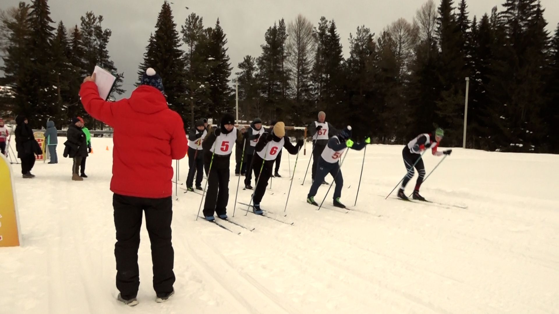 У карпинских педагогов – спортивный дух смотреть онлайн