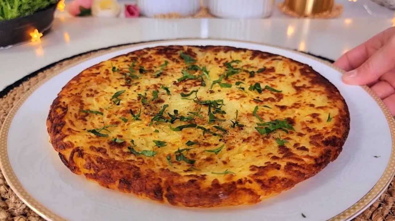 Всего 2 картофелины, а вкуснее мяса! Бюджетный ужин из простых продуктов смотреть онлайн