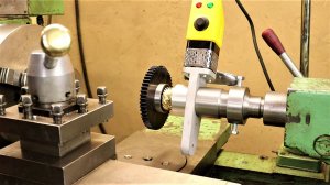 Токарно-паяльный станок