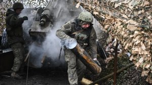 Опорник боевиков ВСУ снесен огнем из пушки М-46. Лучшее видео из зоны СВО