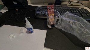 Как хранить клей, чтобы он не засох лайфхак