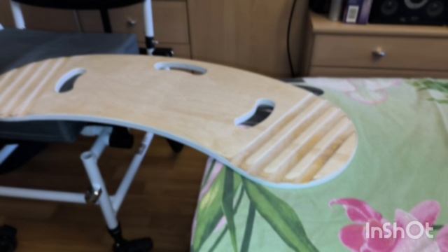 Доска для пересаживания инвалида A board for transplanting a disabled person.