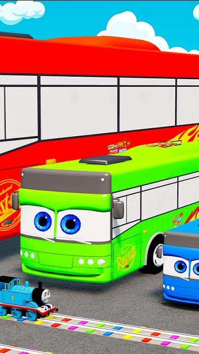 ЦВЕТНЫЕ АВТОБУСЫ ТРАМПЛИН смотреть онлайн