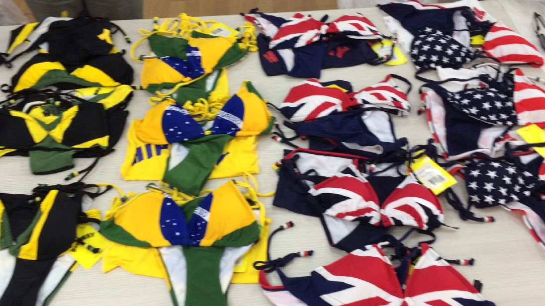 сти209. Купальники новые смотреть онлайн