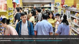 Житель Гонконга в течение года добавлял мочу в бутылки с напитками в магазинах