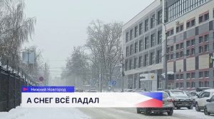 Техника и бригады коммунальщиков работают на дорогах и улицах Нижнего Новгорода