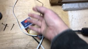 Подогрев маточника для кроликов зимой с помощью греющего кабеля и терморегулятора