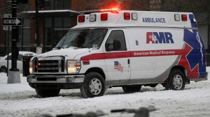 30 человек погибли из-за снежного шторма в США