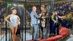 20260127 Финал выступления итальянского цирка в Таджикистане. Ведущий мой брат Денис.