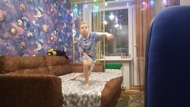 учусь паркуру часть 4 смотреть онлайн