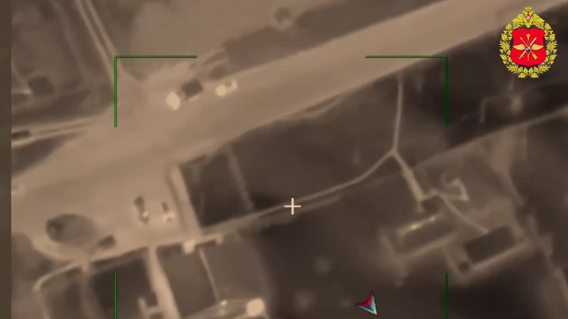 💥 Специалисты войск беспилотных систем, применив БПЛА «Герань», поразили грузовой автомобиль с б... смотреть онлайн