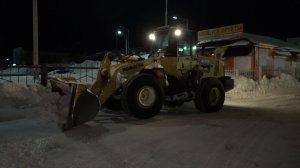 РАСЧИСТИЛИ ПУТЬ К СКЛАДАМ