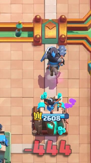 Идеальная Защита Кабанов Темным Принцем | Clash Royale смотреть онлайн