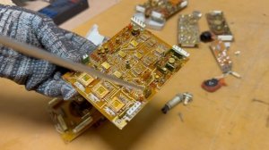 В разборе УКВ РАДИОСТАНЦИЯ Р-838К