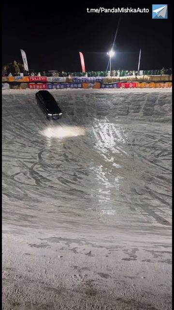 Развлечения в Китае #автоизкитая #auto #offroad смотреть онлайн