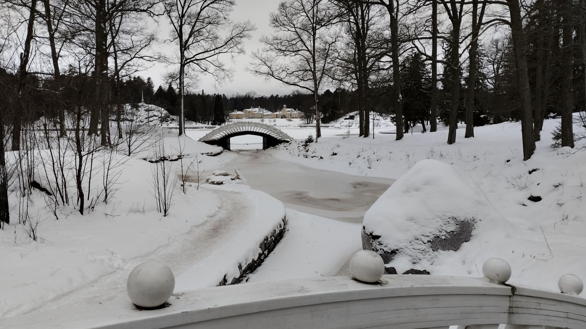 Парк Монрепо 1 смотреть онлайн