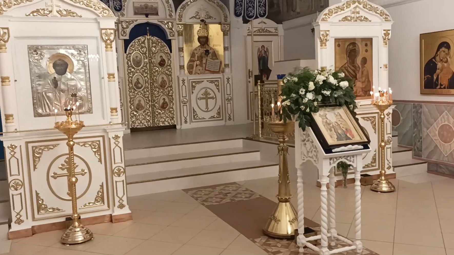 Крещение_Екатерининская и Тихвинская церкви смотреть онлайн