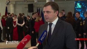 Пели, танцевали, и получали поздравления.