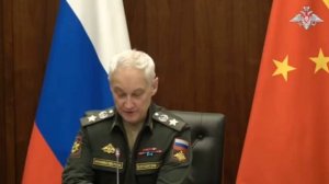 Минобороны РФ Андрей Белоусов на переговорах с китайским коллегой Дун Цзюнем
