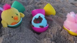 Настя нашла разноцветные сюрпризы