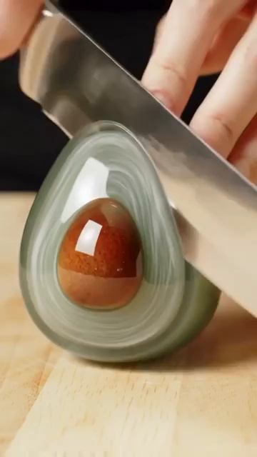 Стеклянный авокадо смотреть онлайн