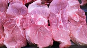 Свинина подешевела на фоне увеличения импорта курицы из КНР