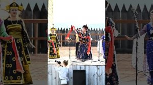 Алтан Абдар (подиумная группа ансамбля Аянга)