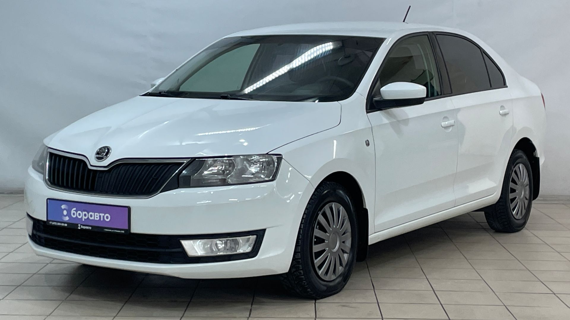 SKODA RAPID смотреть онлайн