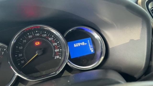 Renault Sandero II, 2016 смотреть онлайн