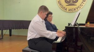 Ансамбль учитель-ученик, Тарасов Матвей 13 лет, "Молдавский танец" в обр. И.Кочуговой