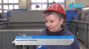 200 лeт нa вcex. Tpyдoвaя динacтия cлecapeй ЛBPЗ oтмeтилa юбилeй в Улaн-Удэ