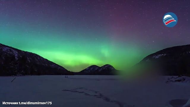 Таймлапс ночного неба: завораживающее северное сияние над национальным парком Акадия смотреть онлайн