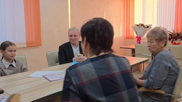 Третьеклассница из Каменска получила бронзовую медаль за победу во всероссийском конкурсе. смотреть онлайн