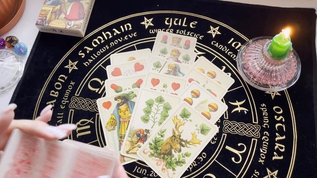 Король треф. Его отношение к Вам. Гадание на игральных картах смотреть онлайн