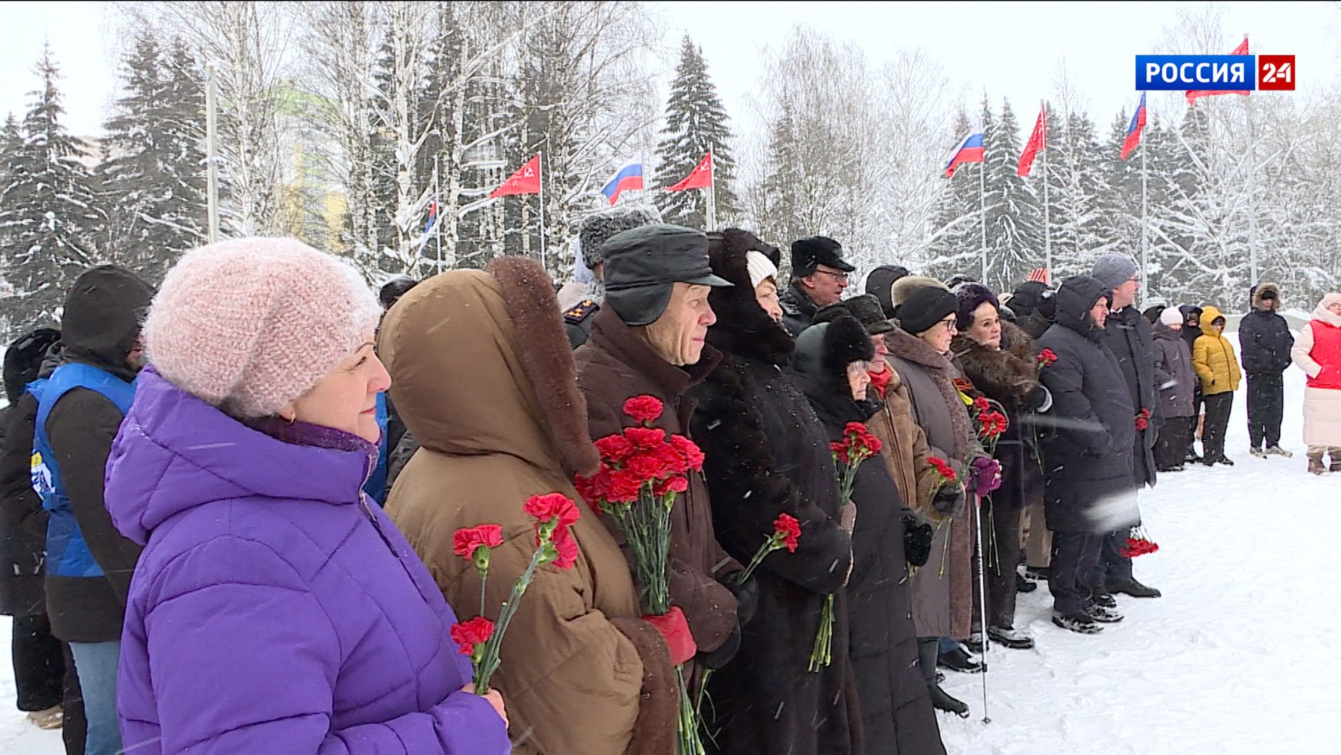 В Кирове отметили годовщину полного освобождения Ленинграда от фашистской блокады смотреть онлайн