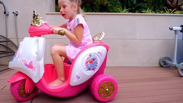 Настя и папа играют в магазин волшебных товаров ⧸ Nastya and смотреть онлайн