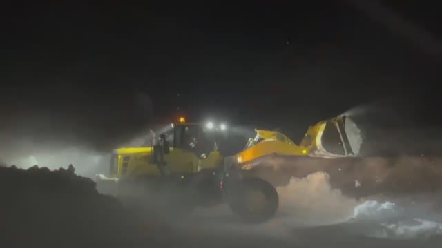 Териберка, Мурманская область #спецтехника #Русбизнесавто #LGCE #зима смотреть онлайн