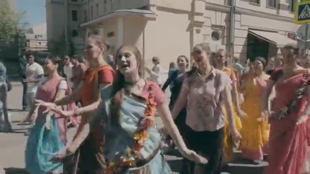 Харинама. Москва 9 мая 2018 हर रम हर कषण Harinama Moscow Lord Krishna смотреть онлайн