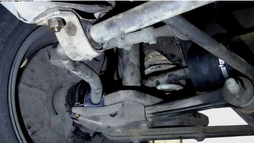 Замена резинок стабилизатора ВАЗ 2121 Нива смотреть онлайн