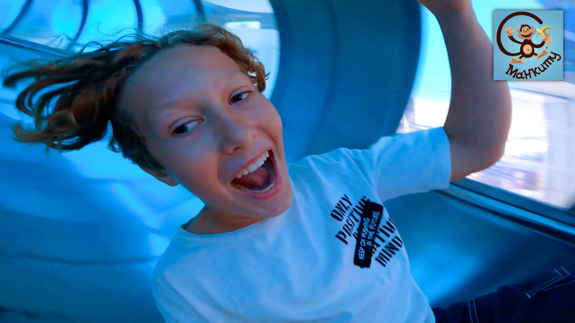 Манкиту и Горка в Торговом Центре -Путешествие в Китае. смотреть онлайн