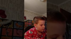 учу уроки и виду весь день стрим