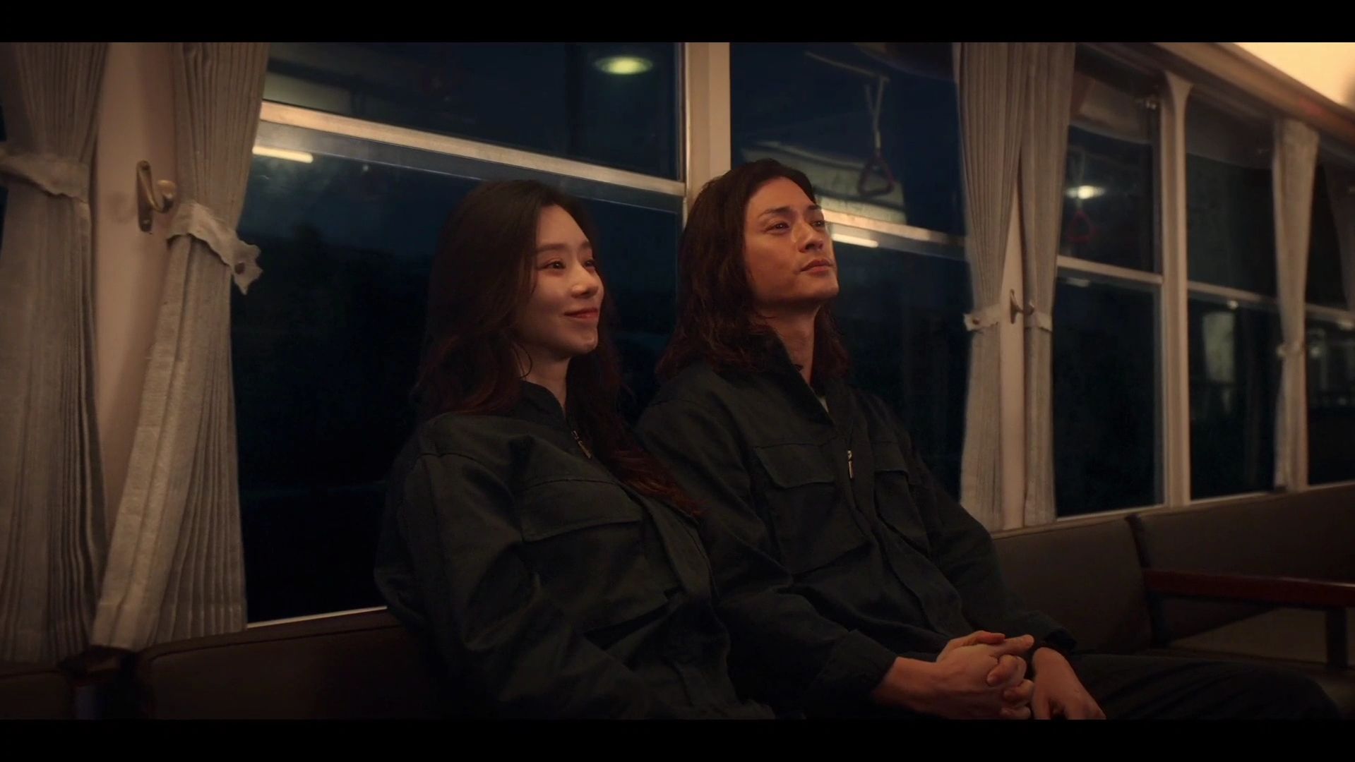 1000195584.mp4 смотреть онлайн