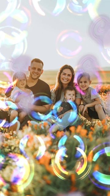 С добрым утром!С прекрасным днём!