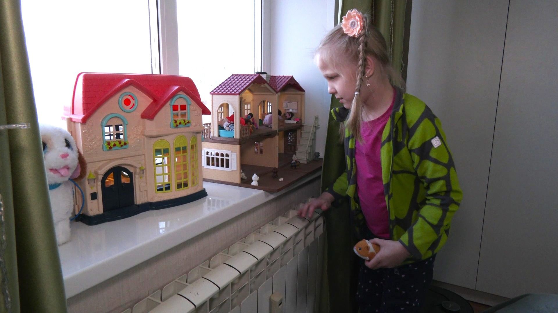 Шаги в школу: вартовчанке с ДЦП помогают пройти реабилитацию смотреть онлайн