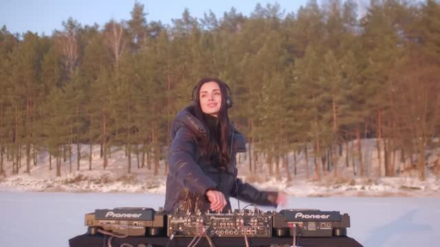 𝕆𝕜𝕤𝕒𝕟𝕒 𝕂𝕠𝕧𝕒𝕝𝕖𝕧𝕤𝕜𝕒𝕪𝕒 - ░Я░ ░н░е░ ░х░о░ч░у░ (ℛℯ𝓂𝒾𝓍) смотреть онлайн