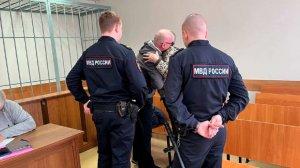 Оставшийся без ужина уралец избил возлюбленную чугунной сковородой