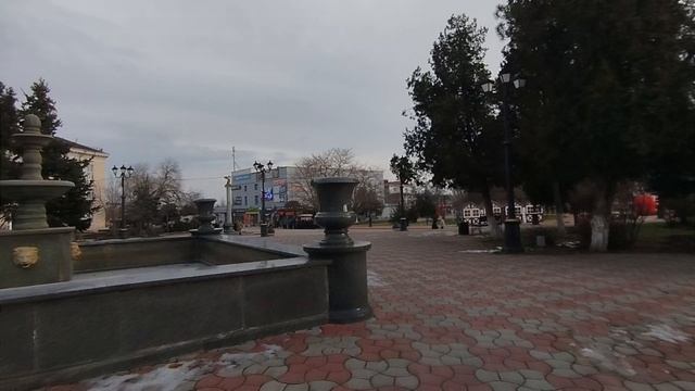 Керчь. Январь 2026.Прогулка под пасмурным небом смотреть онлайн