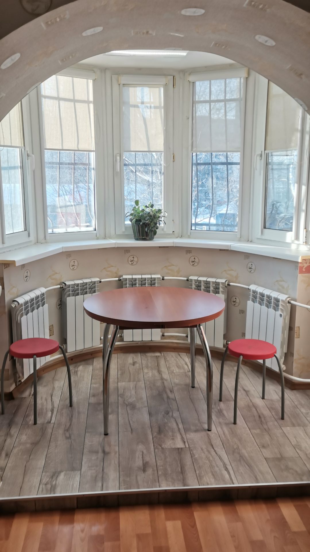 Уютная квартира на 3 этаже. смотреть онлайн