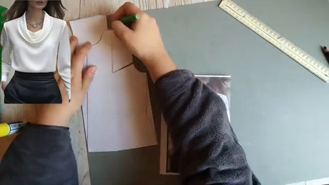 Моделирование. Двойной хомутик в блузке. Выкройка № 1942. смотреть онлайн