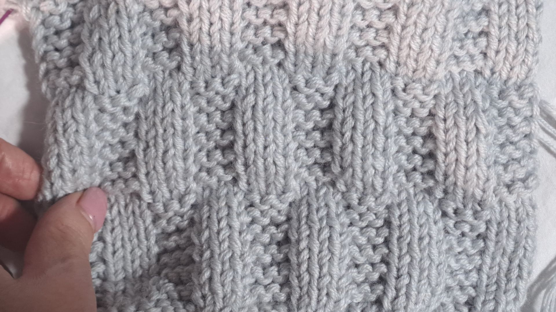 Узор спицами №17. Простой геометрический узор смотреть онлайн